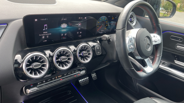 Mercedes-Benz GLA 220d 4Matic AMG Line Premium Plus 5dr Auto Diesel Hatchback